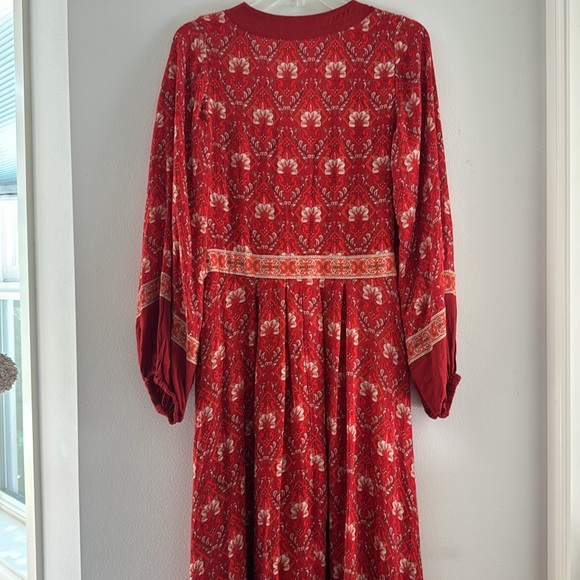 Spell & The Gypsy Collective | Jewel Soirée Red Dress Large - Picture 6 of 6